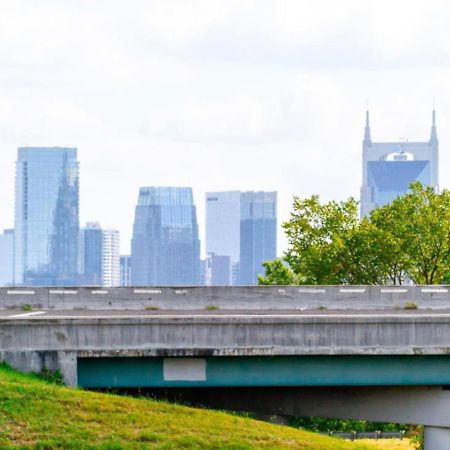 Willa Skyline Serenity Rooftop Patio With Ping Pong Nashville Zewnętrze zdjęcie